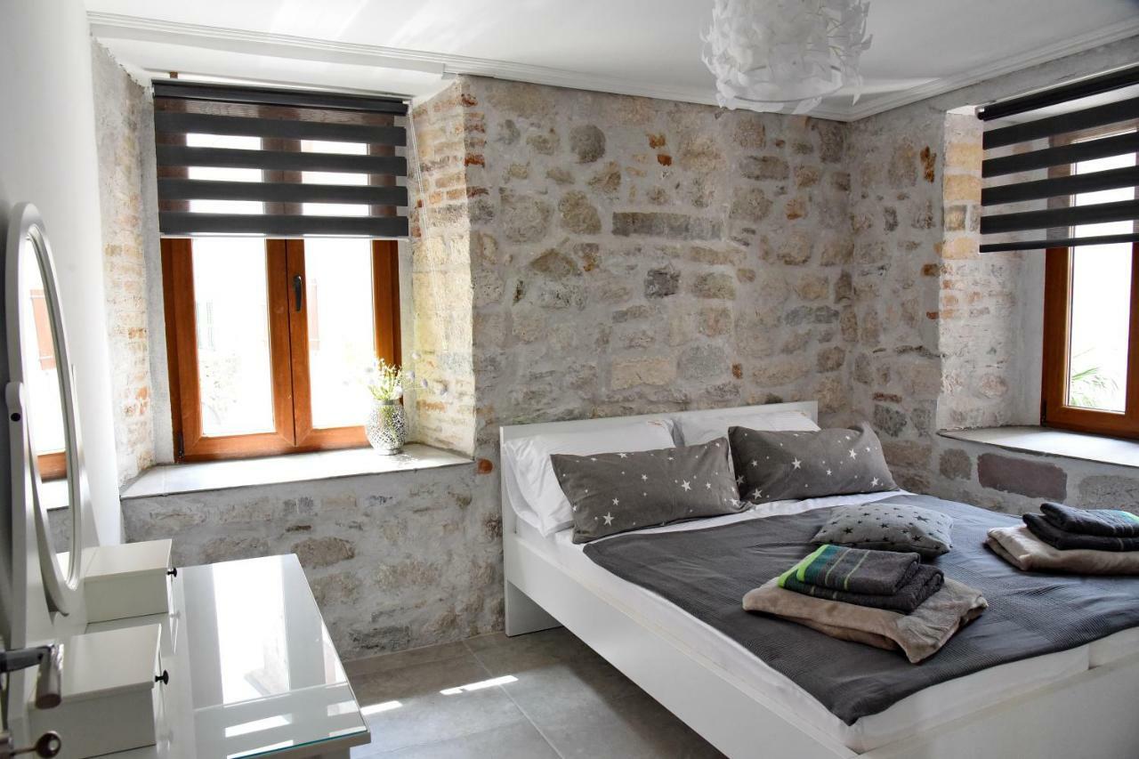 Lana & Ena Apartments Kotor Eksteriør bilde